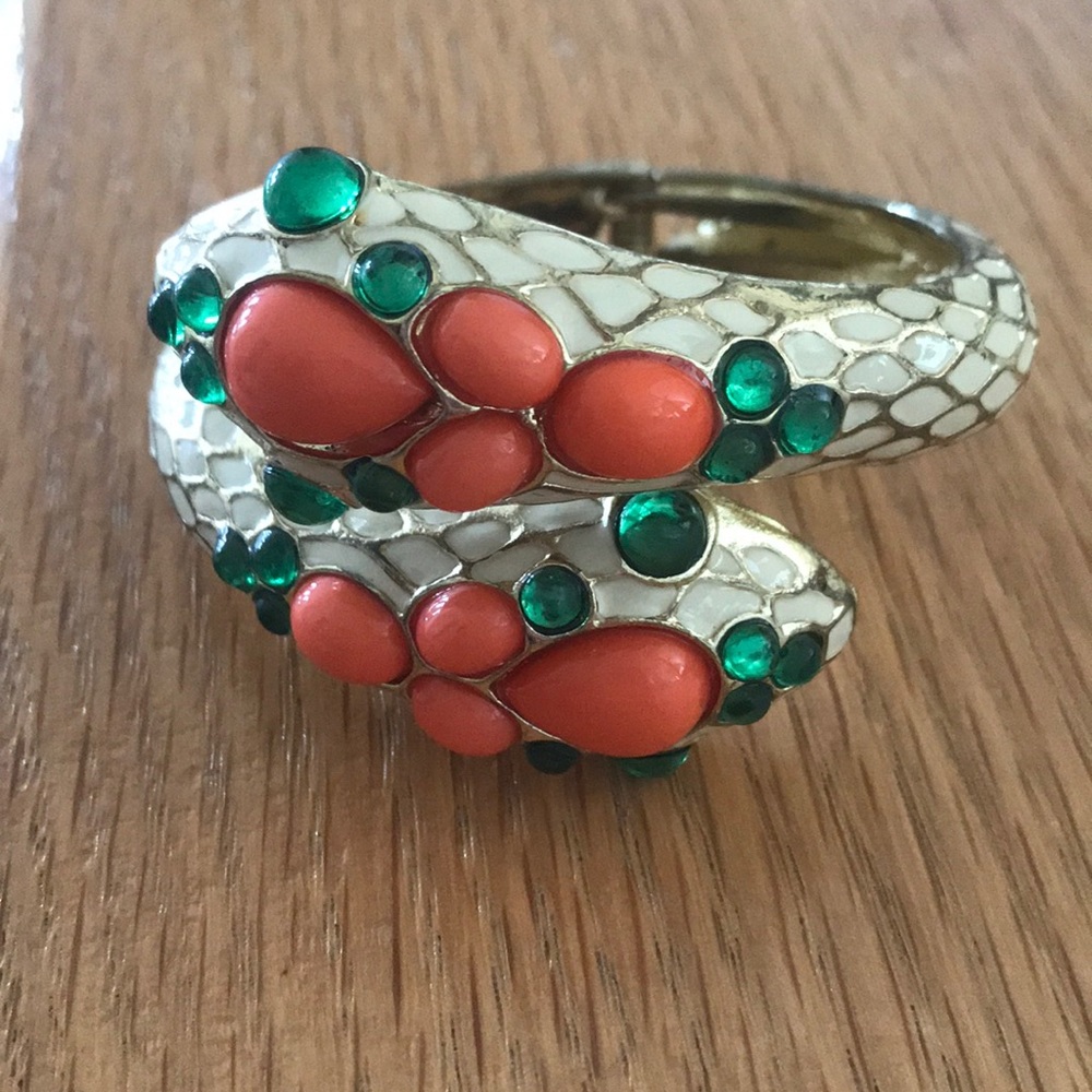 Snake bracelet